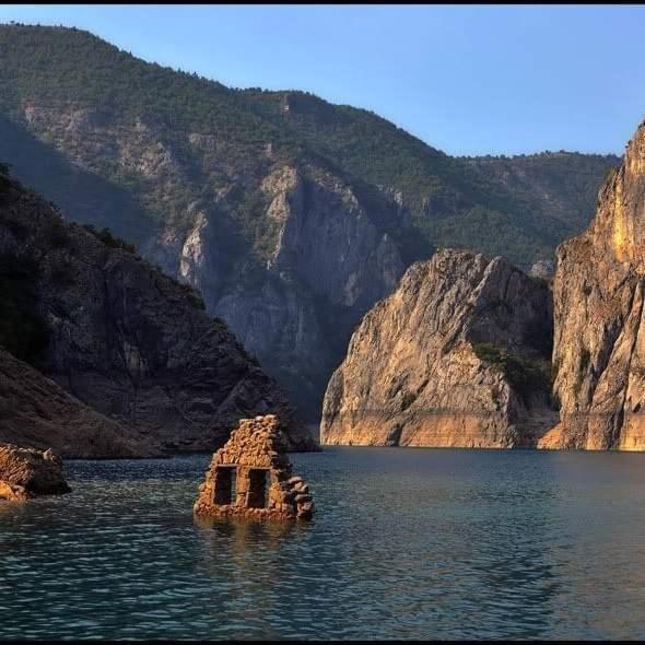 פלוזינה Apartment Holiday Lake - Piva 2022 מראה חיצוני תמונה
