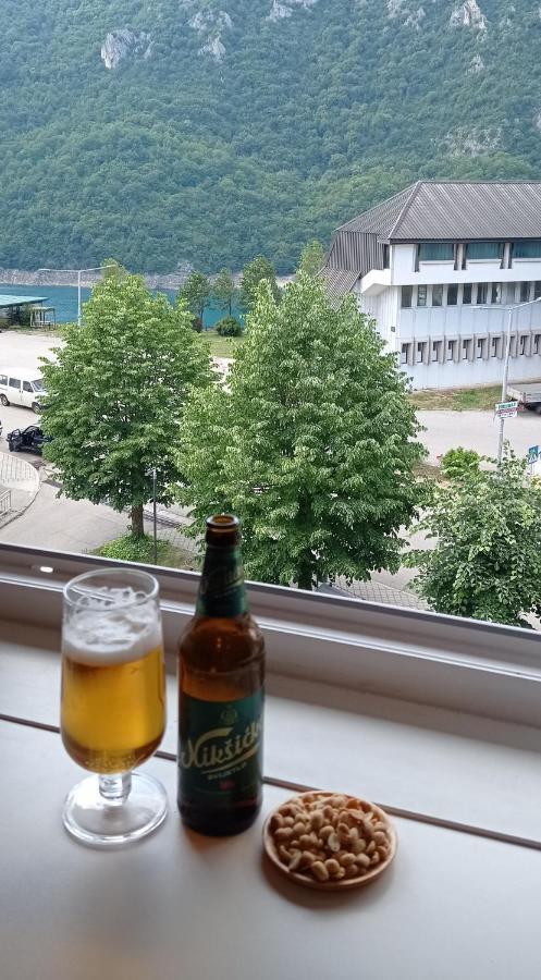 פלוזינה Apartment Holiday Lake - Piva 2022 מראה חיצוני תמונה
